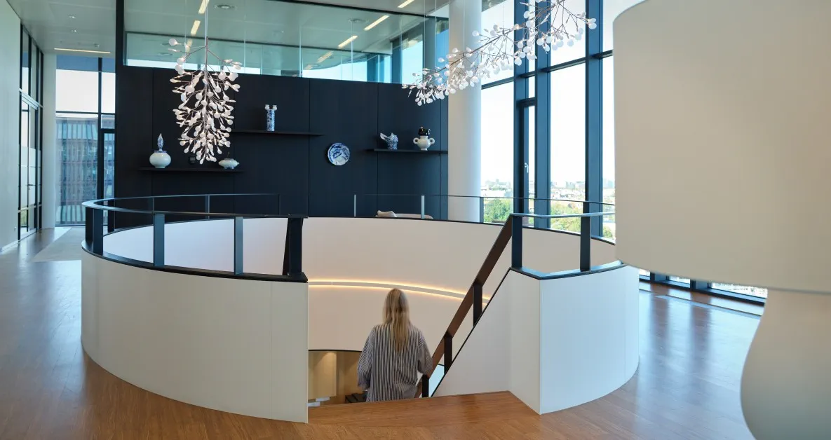 Hogan Lovells Amsterdam office interior 6